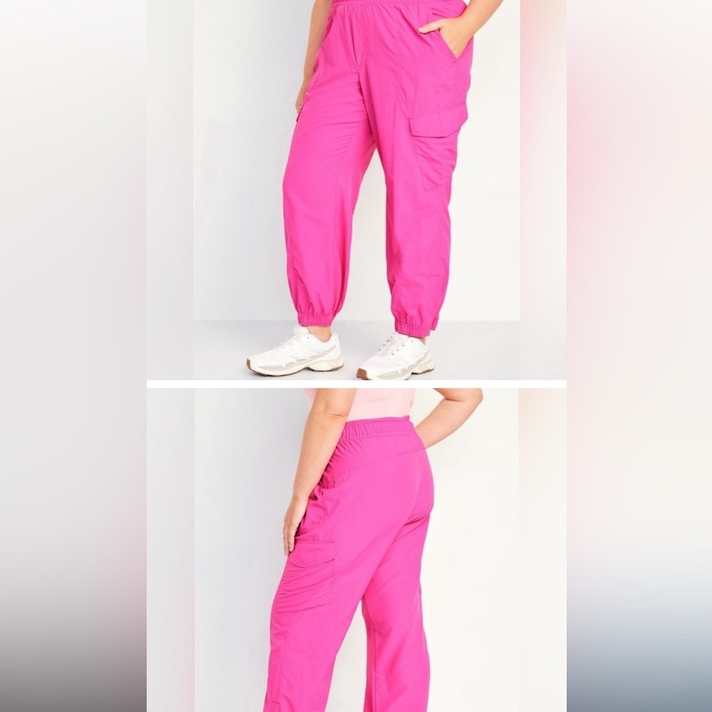 Mint condition Flamingo Feather High-Waisted Ankle-Zip Cargo Jogger Pants  - L